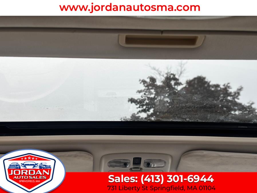 2012 Ford Escape 4WD 4dr XLT, available for sale in Springfield, Massachusetts | Jordan Auto Sales. Springfield, Massachusetts 2012 Ford Escape 4WD 4dr XLT, available for sale in Springfield, Massachusetts | Jordan Auto Sales. Springfield, Massachusetts