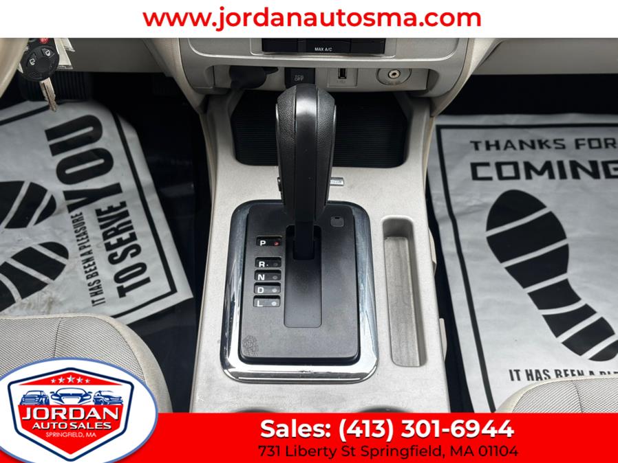 2012 Ford Escape 4WD 4dr XLT, available for sale in Springfield, Massachusetts | Jordan Auto Sales. Springfield, Massachusetts 2012 Ford Escape 4WD 4dr XLT, available for sale in Springfield, Massachusetts | Jordan Auto Sales. Springfield, Massachusetts