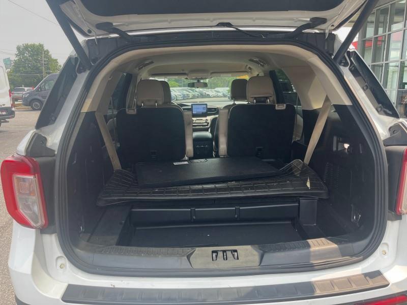 2020 Ford Explorer XLT 4WD, available for sale in Maple Shade, New Jersey | Car Revolution. Maple Shade, New Jersey 2020 Ford Explorer XLT 4WD, available for sale in Maple Shade, New Jersey | Car Revolution. Maple Shade, New Jersey
