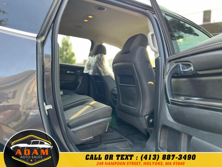 2017 Chevrolet Traverse AWD 4dr LT w/1LT, available for sale in Holyoke, Massachusetts | Adam Auto Sales. Holyoke, Massachusetts 2017 Chevrolet Traverse AWD 4dr LT w/1LT, available for sale in Holyoke, Massachusetts | Adam Auto Sales. Holyoke, Massachusetts