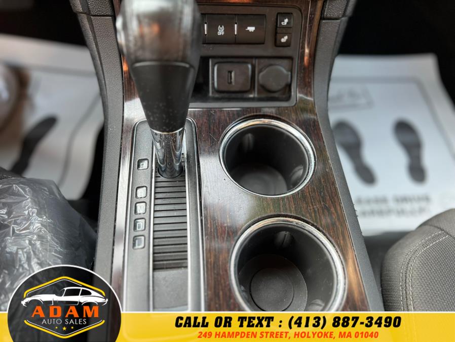 2017 Chevrolet Traverse AWD 4dr LT w/1LT, available for sale in Holyoke, Massachusetts | Adam Auto Sales. Holyoke, Massachusetts 2017 Chevrolet Traverse AWD 4dr LT w/1LT, available for sale in Holyoke, Massachusetts | Adam Auto Sales. Holyoke, Massachusetts