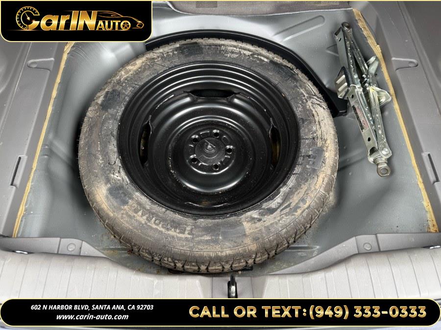 2011 Honda CR-V 2WD 5dr EX-L w/Navi, available for sale in Santa Ana, California | Carin Auto. Santa Ana, California 2011 Honda CR-V 2WD 5dr EX-L w/Navi, available for sale in Santa Ana, California | Carin Auto. Santa Ana, California