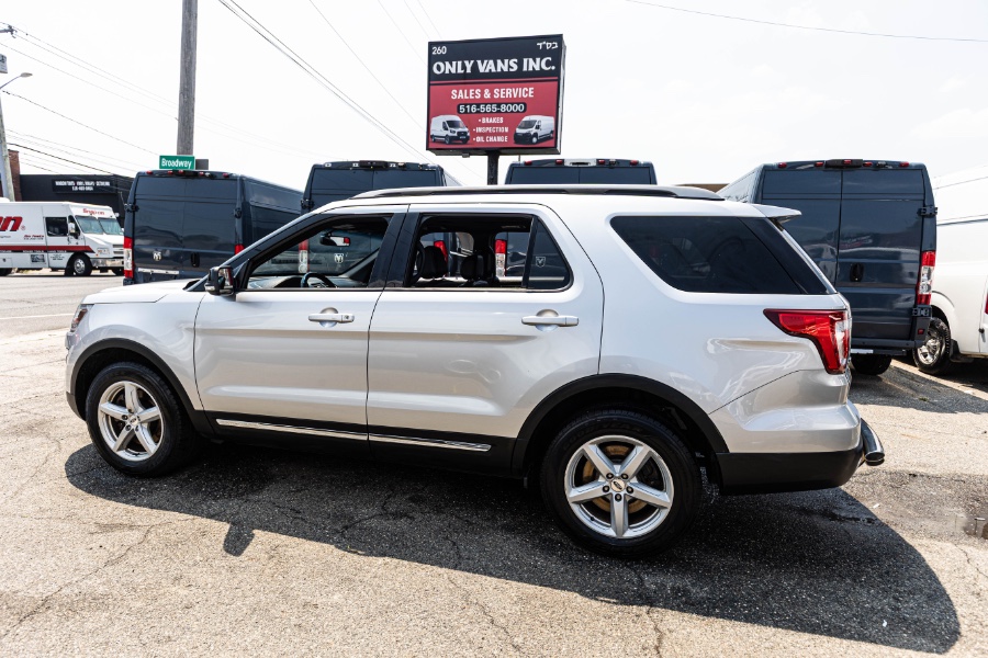 2017 Ford Explorer XLT 4WD, available for sale in West Hempstead, New York | Only Vans Inc. West Hempstead, New York 2017 Ford Explorer XLT 4WD, available for sale in West Hempstead, New York | Only Vans Inc. West Hempstead, New York