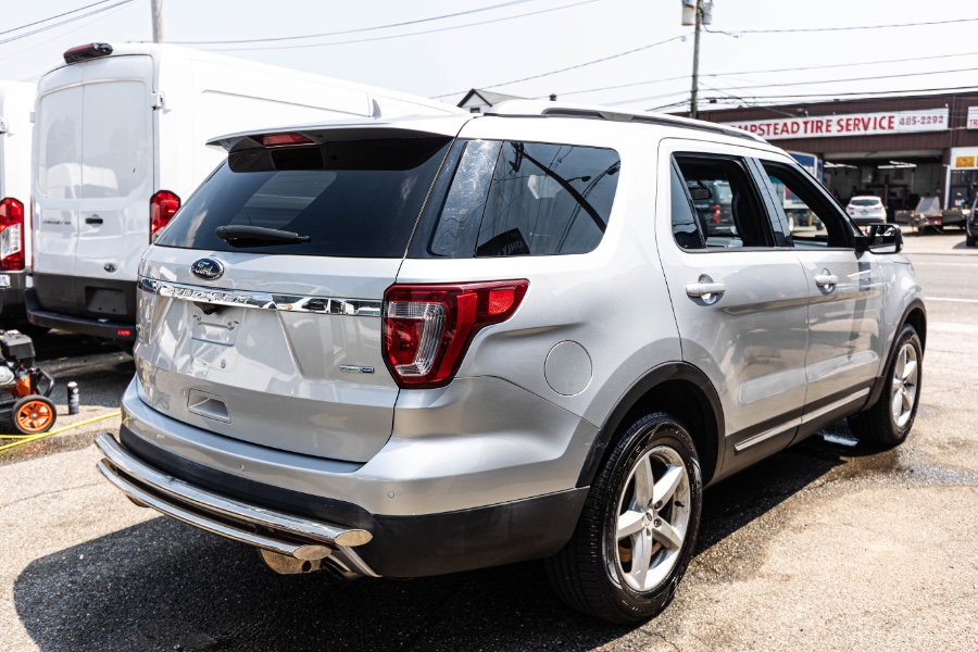 2017 Ford Explorer XLT 4WD, available for sale in West Hempstead, New York | Only Vans Inc. West Hempstead, New York 2017 Ford Explorer XLT 4WD, available for sale in West Hempstead, New York | Only Vans Inc. West Hempstead, New York