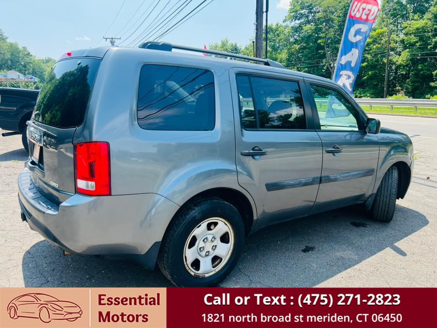 2013 Honda Pilot 4WD 4dr LX, available for sale in Meriden, Connecticut | Essential Motors. Meriden, Connecticut 2013 Honda Pilot 4WD 4dr LX, available for sale in Meriden, Connecticut | Essential Motors. Meriden, Connecticut