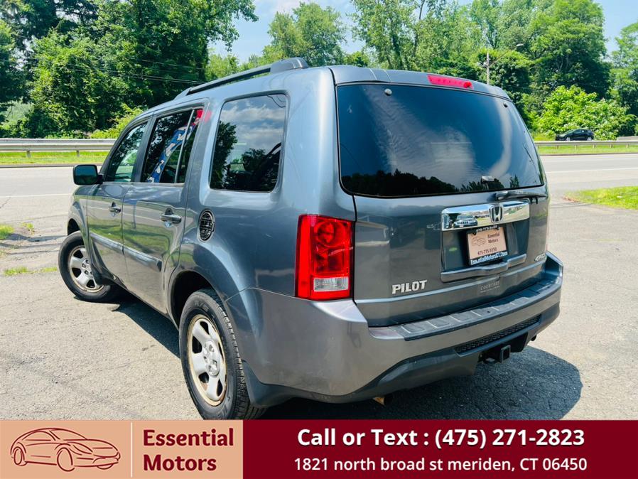 2013 Honda Pilot 4WD 4dr LX, available for sale in Meriden, Connecticut | Essential Motors. Meriden, Connecticut 2013 Honda Pilot 4WD 4dr LX, available for sale in Meriden, Connecticut | Essential Motors. Meriden, Connecticut