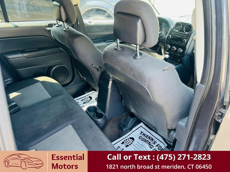 2015 Jeep Compass 4WD 4dr Sport, available for sale in Meriden, Connecticut | Essential Motors. Meriden, Connecticut 2015 Jeep Compass 4WD 4dr Sport, available for sale in Meriden, Connecticut | Essential Motors. Meriden, Connecticut
