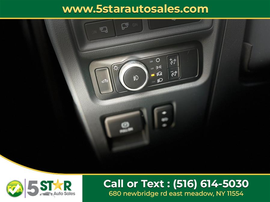 2023 Ford F-150 LARIAT 4WD SuperCrew 5.5'' Box, available for sale in East Meadow, New York | 5 Star Auto Sales Inc. East Meadow, New York 2023 Ford F-150 LARIAT 4WD SuperCrew 5.5'' Box, available for sale in East Meadow, New York | 5 Star Auto Sales Inc. East Meadow, New York