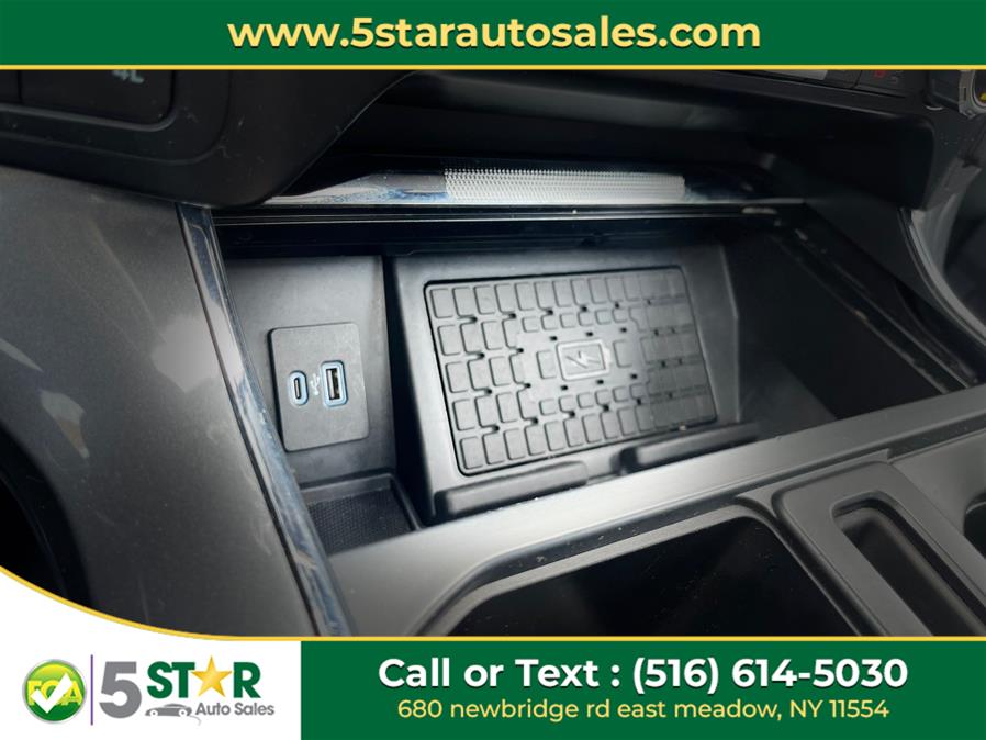 2023 Ford F-150 LARIAT 4WD SuperCrew 5.5'' Box, available for sale in East Meadow, New York | 5 Star Auto Sales Inc. East Meadow, New York 2023 Ford F-150 LARIAT 4WD SuperCrew 5.5'' Box, available for sale in East Meadow, New York | 5 Star Auto Sales Inc. East Meadow, New York