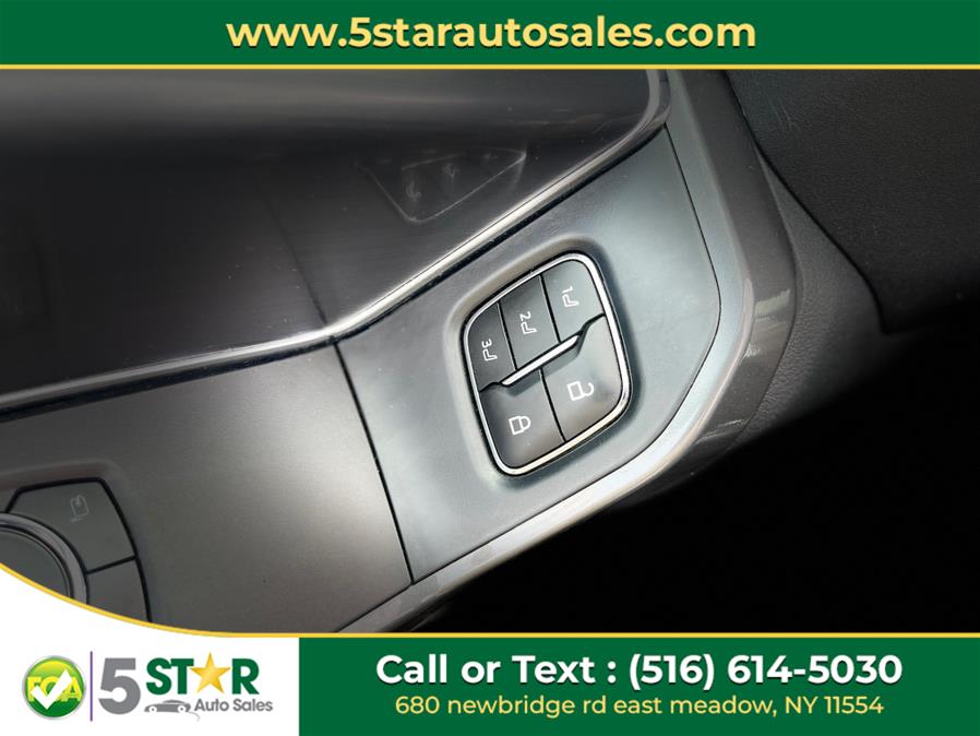 2023 Ford F-150 LARIAT 4WD SuperCrew 5.5'' Box, available for sale in East Meadow, New York | 5 Star Auto Sales Inc. East Meadow, New York 2023 Ford F-150 LARIAT 4WD SuperCrew 5.5'' Box, available for sale in East Meadow, New York | 5 Star Auto Sales Inc. East Meadow, New York