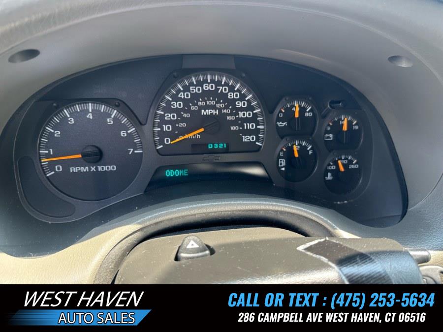 2004 Chevrolet TrailBlazer 4dr 4WD LT, available for sale in West Haven, Connecticut | West Haven Auto Sales LLC. West Haven, Connecticut 2004 Chevrolet TrailBlazer 4dr 4WD LT, available for sale in West Haven, Connecticut | West Haven Auto Sales LLC. West Haven, Connecticut