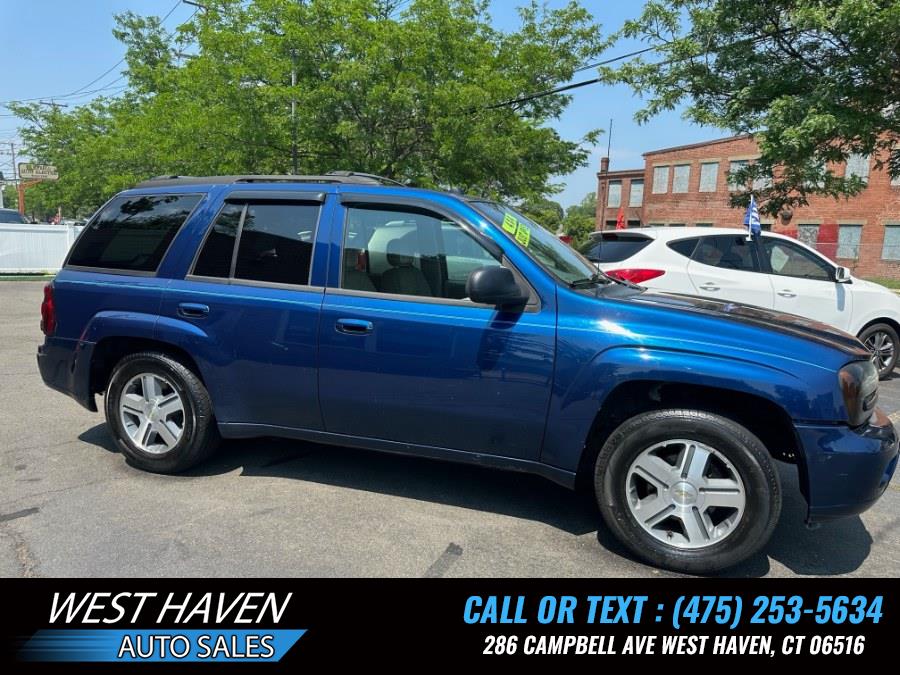 2004 Chevrolet TrailBlazer 4dr 4WD LT, available for sale in West Haven, Connecticut | West Haven Auto Sales LLC. West Haven, Connecticut 2004 Chevrolet TrailBlazer 4dr 4WD LT, available for sale in West Haven, Connecticut | West Haven Auto Sales LLC. West Haven, Connecticut