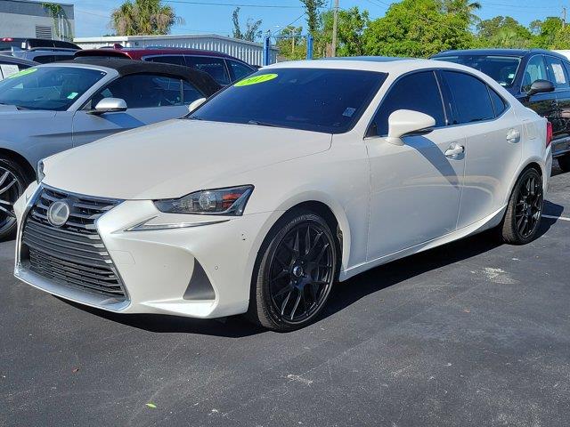 2017 Lexus IS 200t photo 2