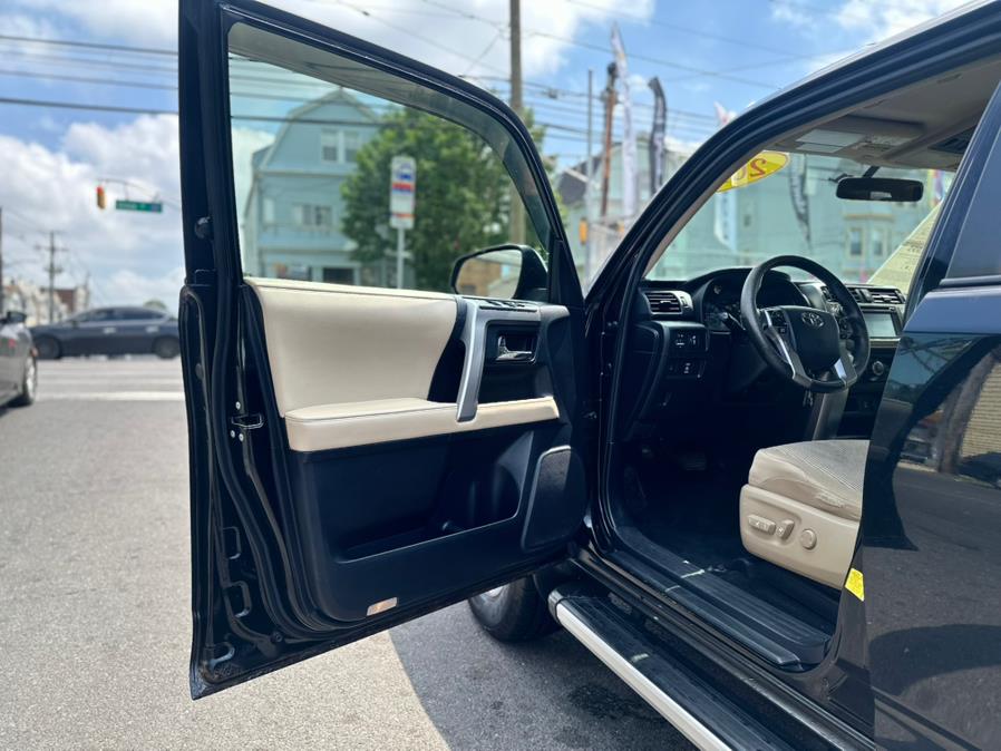 2014 Toyota 4runner 4WD 4dr V6 SR5 (Natl), available for sale in Irvington, New Jersey | Best Cars R Us. Irvington, New Jersey 2014 Toyota 4runner 4WD 4dr V6 SR5 (Natl), available for sale in Irvington, New Jersey | Best Cars R Us. Irvington, New Jersey