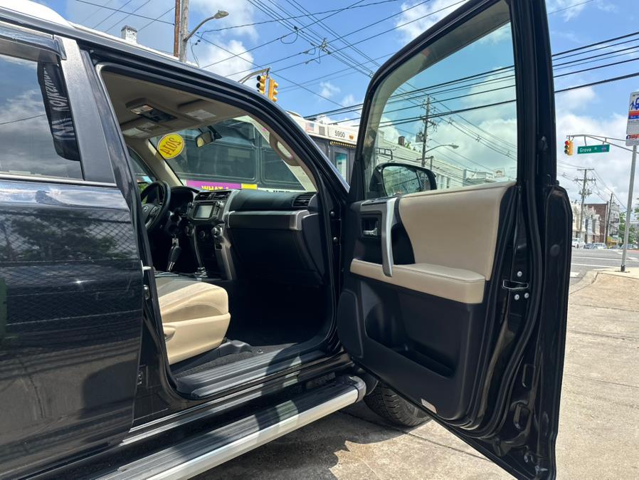 2014 Toyota 4runner 4WD 4dr V6 SR5 (Natl), available for sale in Irvington, New Jersey | Best Cars R Us. Irvington, New Jersey 2014 Toyota 4runner 4WD 4dr V6 SR5 (Natl), available for sale in Irvington, New Jersey | Best Cars R Us. Irvington, New Jersey
