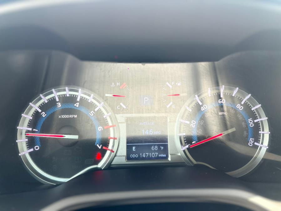 2014 Toyota 4runner 4WD 4dr V6 SR5 (Natl), available for sale in Irvington, New Jersey | Best Cars R Us. Irvington, New Jersey 2014 Toyota 4runner 4WD 4dr V6 SR5 (Natl), available for sale in Irvington, New Jersey | Best Cars R Us. Irvington, New Jersey