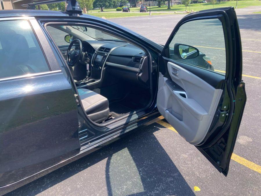 2017 Toyota Camry SE Sedan 4D, available for sale in Wolcott, New York | Auto Hunter CNY. Wolcott, New York 2017 Toyota Camry SE Sedan 4D, available for sale in Wolcott, New York | Auto Hunter CNY. Wolcott, New York