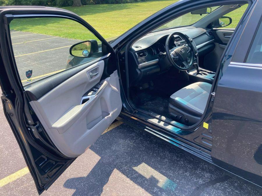 2017 Toyota Camry SE Sedan 4D, available for sale in Wolcott, New York | Auto Hunter CNY. Wolcott, New York 2017 Toyota Camry SE Sedan 4D, available for sale in Wolcott, New York | Auto Hunter CNY. Wolcott, New York