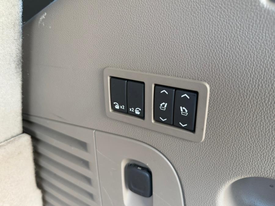 2015 Chevrolet Tahoe 4WD 4dr LTZ, available for sale in Hasbrouck Heights, New Jersey | Muwan Motors. Hasbrouck Heights, New Jersey 2015 Chevrolet Tahoe 4WD 4dr LTZ, available for sale in Hasbrouck Heights, New Jersey | Muwan Motors. Hasbrouck Heights, New Jersey