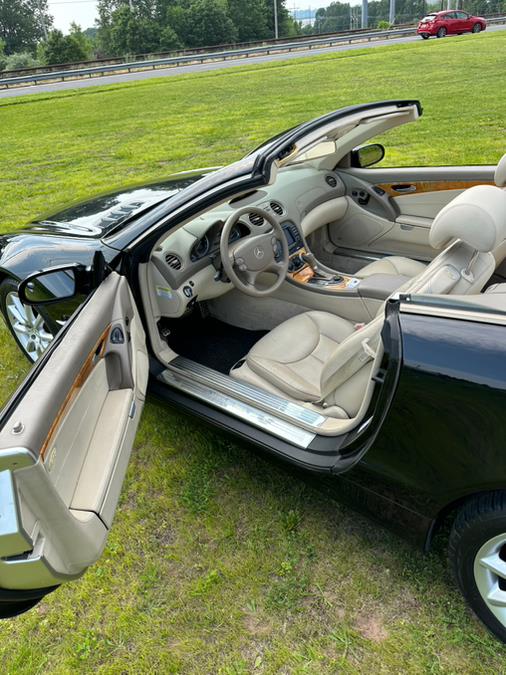 2007 Mercedes-Benz SL-Class 2dr Roadster 5.5L V8, available for sale in Wallingford, Connecticut | Vertucci Automotive Inc. Wallingford, Connecticut 2007 Mercedes-Benz SL-Class 2dr Roadster 5.5L V8, available for sale in Wallingford, Connecticut | Vertucci Automotive Inc. Wallingford, Connecticut