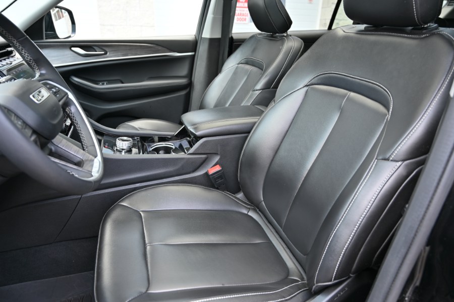 2023 Jeep Grand Cherokee L Limited 4x4, available for sale in Waterbury, Connecticut | Highline Car Connection. Waterbury, Connecticut 2023 Jeep Grand Cherokee L Limited 4x4, available for sale in Waterbury, Connecticut | Highline Car Connection. Waterbury, Connecticut
