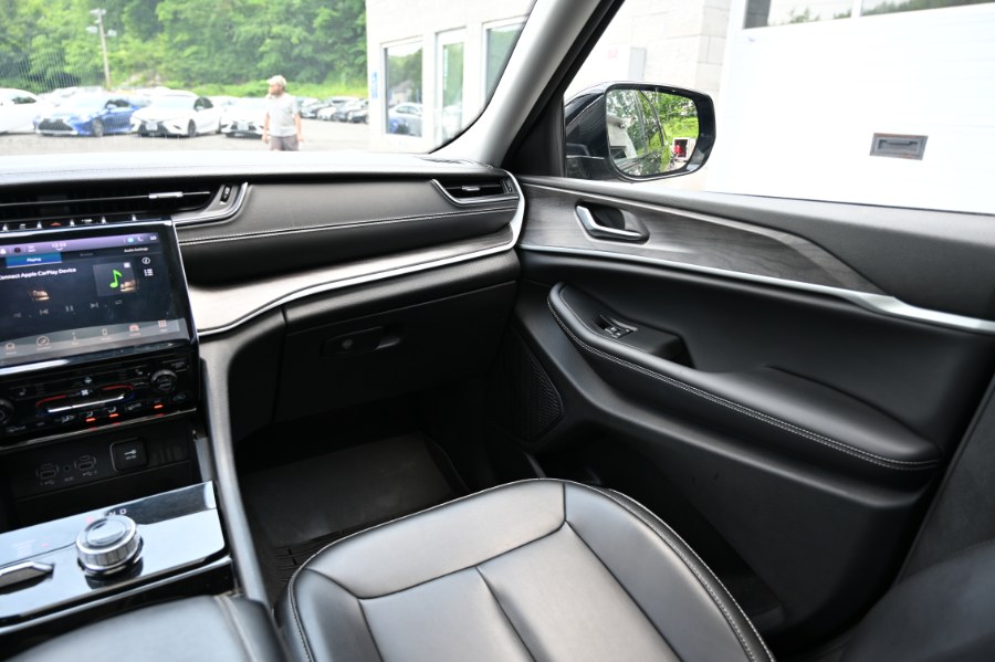 2023 Jeep Grand Cherokee L Limited 4x4, available for sale in Waterbury, Connecticut | Highline Car Connection. Waterbury, Connecticut 2023 Jeep Grand Cherokee L Limited 4x4, available for sale in Waterbury, Connecticut | Highline Car Connection. Waterbury, Connecticut