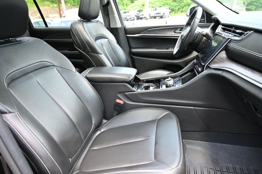 2023 Jeep Grand Cherokee L Limited 4x4, available for sale in Waterbury, Connecticut | Highline Car Connection. Waterbury, Connecticut 2023 Jeep Grand Cherokee L Limited 4x4, available for sale in Waterbury, Connecticut | Highline Car Connection. Waterbury, Connecticut