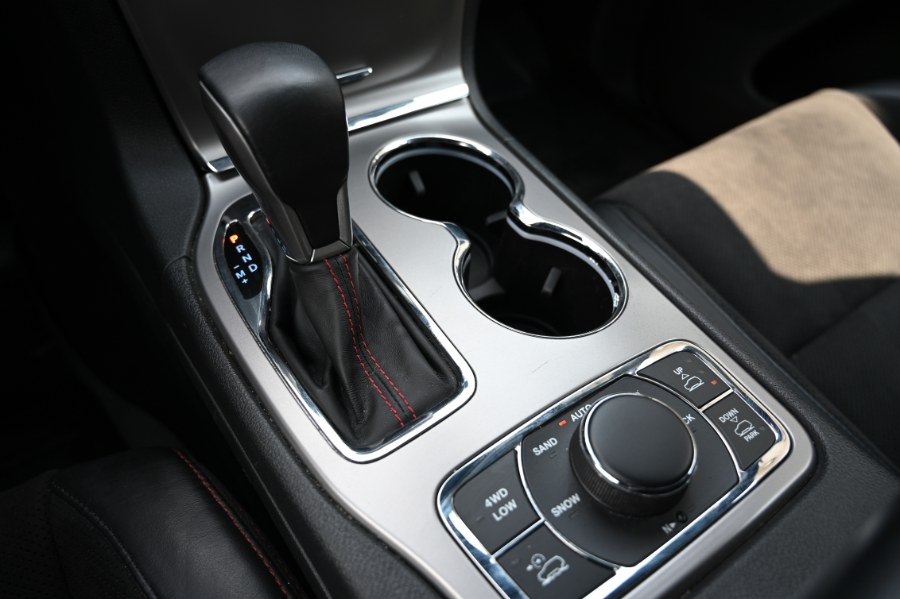 2021 Jeep Grand Cherokee Trailhawk 4x4, available for sale in Waterbury, Connecticut | Highline Car Connection. Waterbury, Connecticut 2021 Jeep Grand Cherokee Trailhawk 4x4, available for sale in Waterbury, Connecticut | Highline Car Connection. Waterbury, Connecticut
