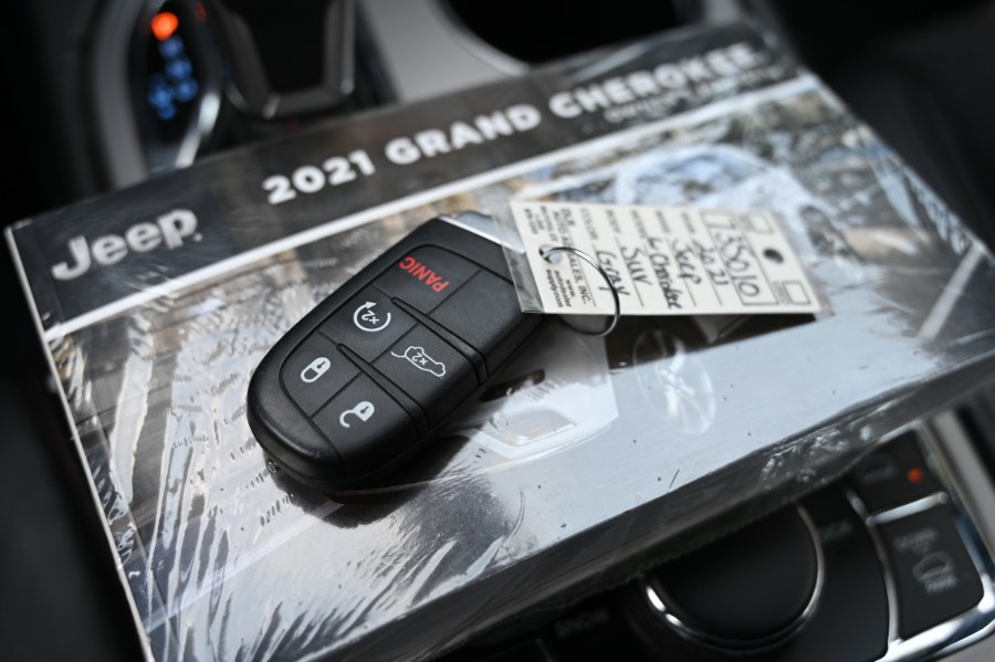 2021 Jeep Grand Cherokee Trailhawk 4x4, available for sale in Waterbury, Connecticut | Highline Car Connection. Waterbury, Connecticut 2021 Jeep Grand Cherokee Trailhawk 4x4, available for sale in Waterbury, Connecticut | Highline Car Connection. Waterbury, Connecticut