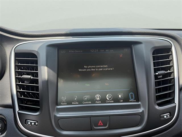 2016 Chrysler 200 Limited, available for sale in Stratford, Connecticut | Wiz Leasing Inc. Stratford, Connecticut 2016 Chrysler 200 Limited, available for sale in Stratford, Connecticut | Wiz Leasing Inc. Stratford, Connecticut