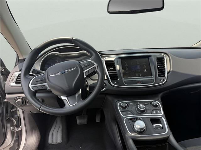 2016 Chrysler 200 Limited, available for sale in Stratford, Connecticut | Wiz Leasing Inc. Stratford, Connecticut 2016 Chrysler 200 Limited, available for sale in Stratford, Connecticut | Wiz Leasing Inc. Stratford, Connecticut