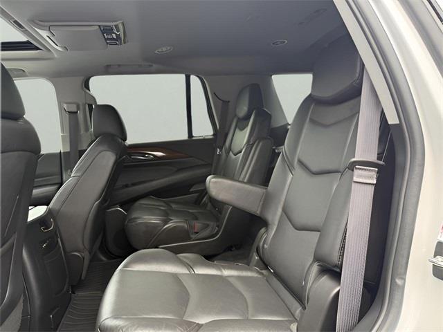 2016 Cadillac Escalade Premium, available for sale in Stratford, Connecticut | Wiz Leasing Inc. Stratford, Connecticut 2016 Cadillac Escalade Premium, available for sale in Stratford, Connecticut | Wiz Leasing Inc. Stratford, Connecticut