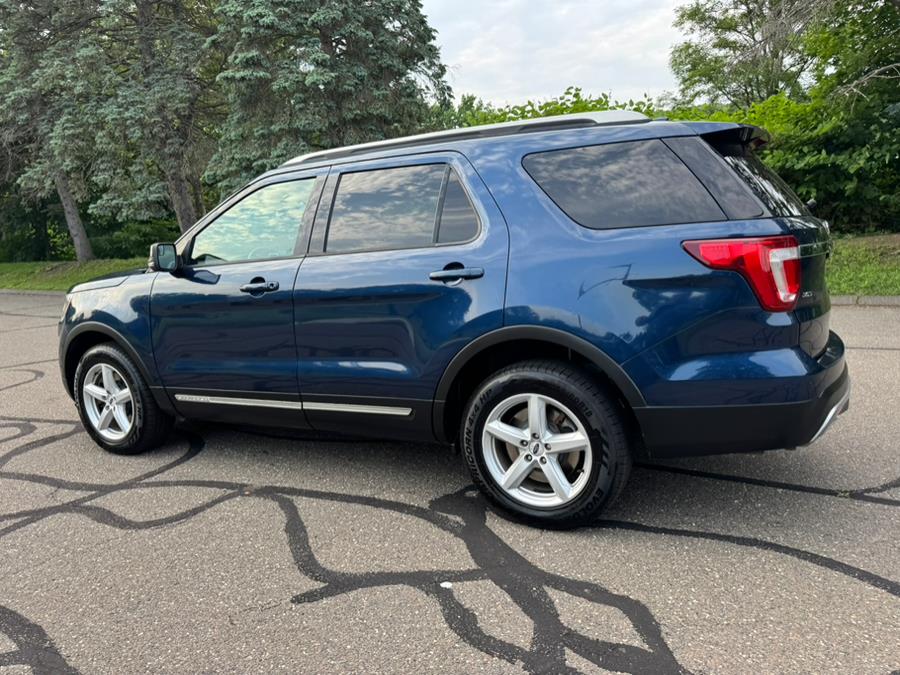 2016 Ford Explorer 4WD 4dr XLT, available for sale in Waterbury, Connecticut | Platinum Auto Care. Waterbury, Connecticut 2016 Ford Explorer 4WD 4dr XLT, available for sale in Waterbury, Connecticut | Platinum Auto Care. Waterbury, Connecticut