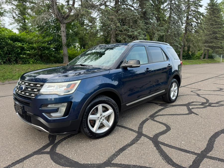 Used 2016 Ford Explorer in Waterbury, Connecticut | Platinum Auto Care. Waterbury, Connecticut