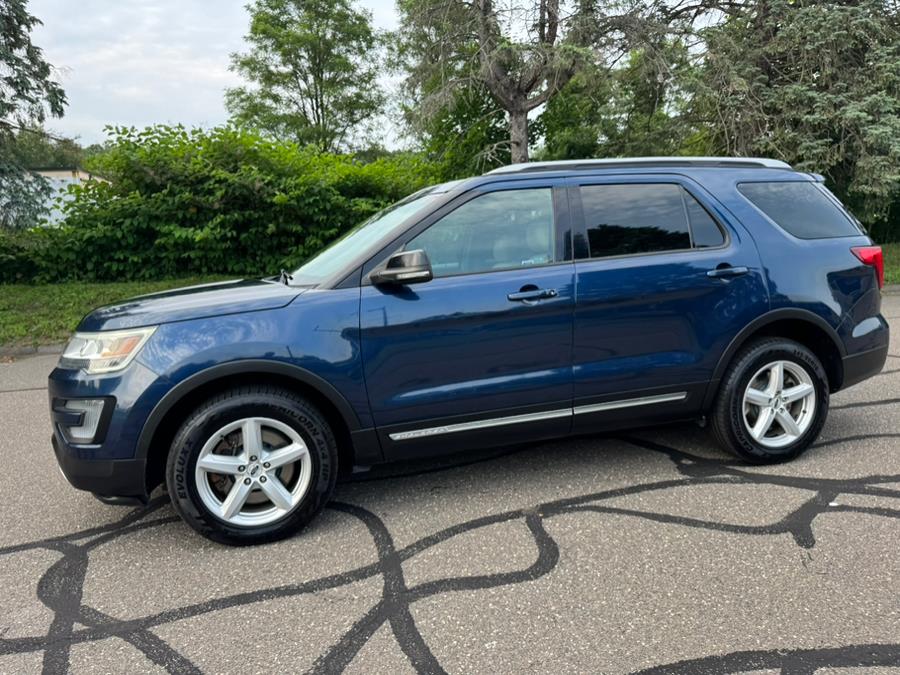 2016 Ford Explorer 4WD 4dr XLT, available for sale in Waterbury, Connecticut | Platinum Auto Care. Waterbury, Connecticut 2016 Ford Explorer 4WD 4dr XLT, available for sale in Waterbury, Connecticut | Platinum Auto Care. Waterbury, Connecticut