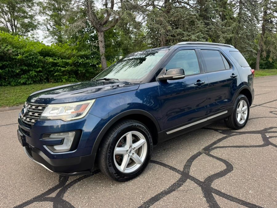 2016 Ford Explorer 4WD 4dr XLT, available for sale in Waterbury, Connecticut | Platinum Auto Care. Waterbury, Connecticut 2016 Ford Explorer 4WD 4dr XLT, available for sale in Waterbury, Connecticut | Platinum Auto Care. Waterbury, Connecticut