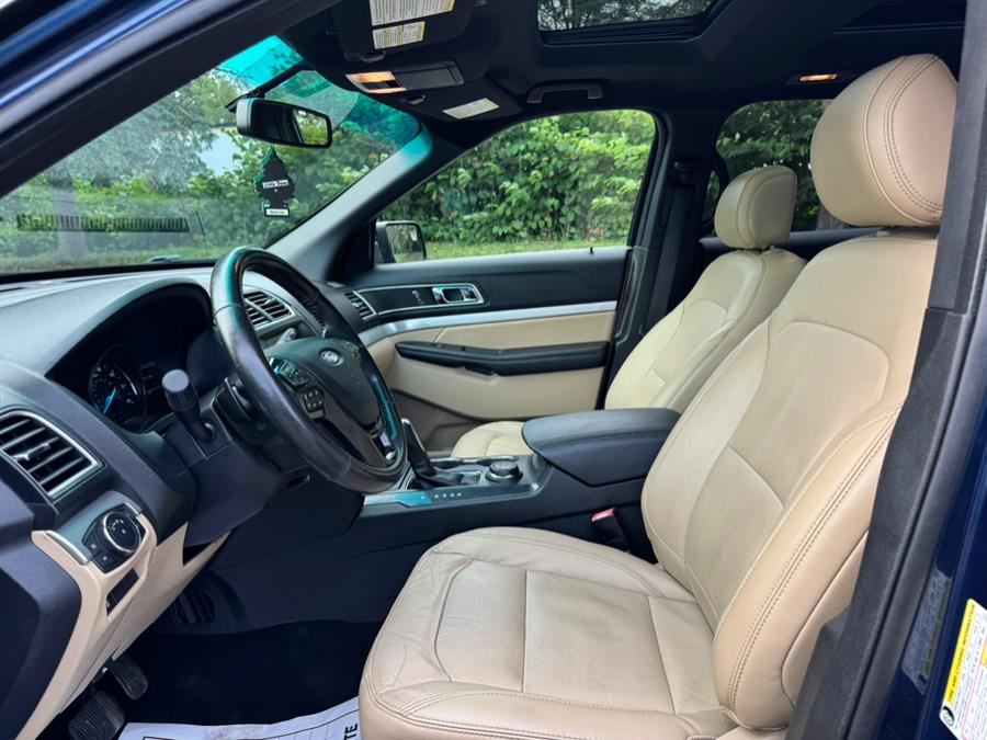 2016 Ford Explorer 4WD 4dr XLT, available for sale in Waterbury, Connecticut | Platinum Auto Care. Waterbury, Connecticut 2016 Ford Explorer 4WD 4dr XLT, available for sale in Waterbury, Connecticut | Platinum Auto Care. Waterbury, Connecticut