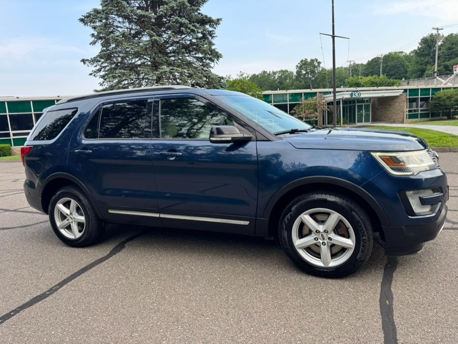 2016 Ford Explorer 4WD 4dr XLT, available for sale in Waterbury, Connecticut | Platinum Auto Care. Waterbury, Connecticut 2016 Ford Explorer 4WD 4dr XLT, available for sale in Waterbury, Connecticut | Platinum Auto Care. Waterbury, Connecticut
