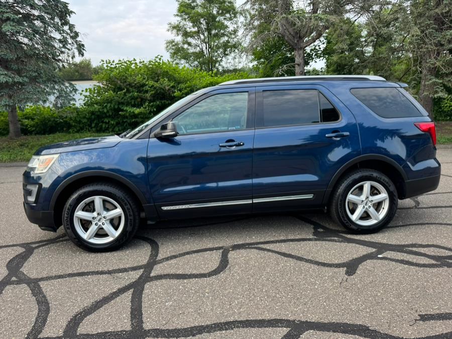 2016 Ford Explorer 4WD 4dr XLT, available for sale in Waterbury, Connecticut | Platinum Auto Care. Waterbury, Connecticut 2016 Ford Explorer 4WD 4dr XLT, available for sale in Waterbury, Connecticut | Platinum Auto Care. Waterbury, Connecticut