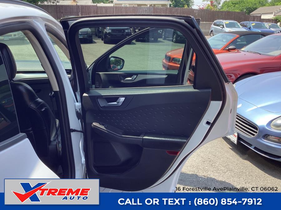 2020 Ford Escape SEL FWD, available for sale in Plainville, Connecticut | Xtreme Auto. Plainville, Connecticut 2020 Ford Escape SEL FWD, available for sale in Plainville, Connecticut | Xtreme Auto. Plainville, Connecticut