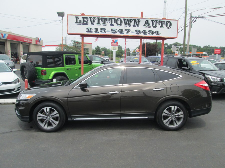 2013 Honda Crosstour 4WD V6 5dr EX-L w/Navi, available for sale in Levittown, Pennsylvania | Levittown Auto. Levittown, Pennsylvania 2013 Honda Crosstour 4WD V6 5dr EX-L w/Navi, available for sale in Levittown, Pennsylvania | Levittown Auto. Levittown, Pennsylvania