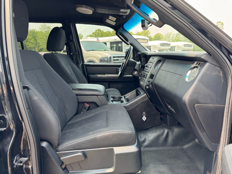 2016 Ford Expedition 4WD 4dr XL, available for sale in Ortonville, Michigan | Marsh Auto Sales LLC. Ortonville, Michigan 2016 Ford Expedition 4WD 4dr XL, available for sale in Ortonville, Michigan | Marsh Auto Sales LLC. Ortonville, Michigan