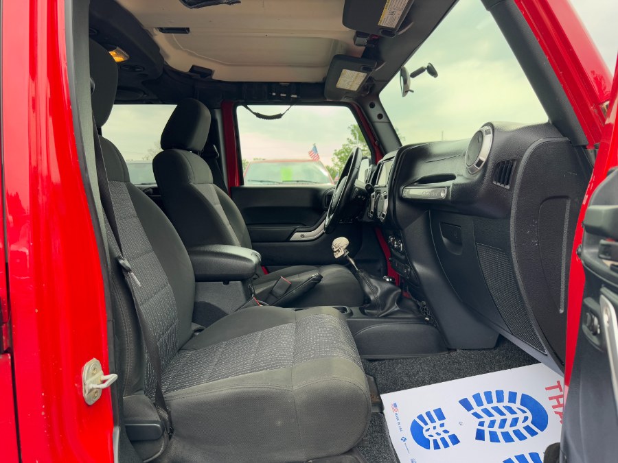 2011 Jeep Wrangler Unlimited 4WD 4dr Rubicon, available for sale in Ortonville, Michigan | Marsh Auto Sales LLC. Ortonville, Michigan 2011 Jeep Wrangler Unlimited 4WD 4dr Rubicon, available for sale in Ortonville, Michigan | Marsh Auto Sales LLC. Ortonville, Michigan