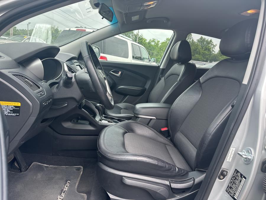 2013 Hyundai Tucson AWD 4dr Auto GLS PZEV, available for sale in Beavercreek, Ohio | Wholesale Direct Motors. Beavercreek, Ohio 2013 Hyundai Tucson AWD 4dr Auto GLS PZEV, available for sale in Beavercreek, Ohio | Wholesale Direct Motors. Beavercreek, Ohio
