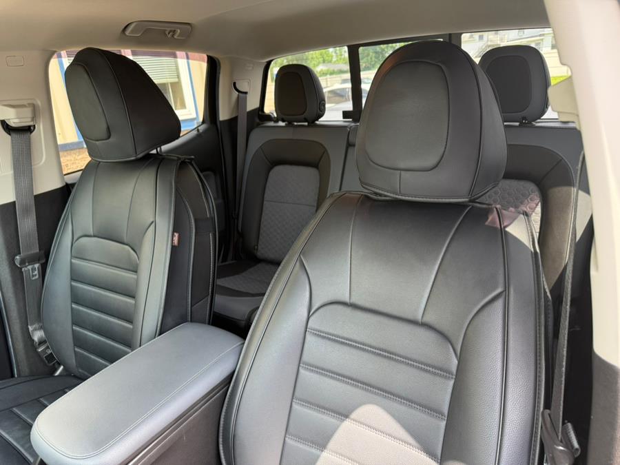 2018 Chevrolet Colorado 4WD Crew Cab 128.3" Z71, available for sale in East Windsor, Connecticut | Century Auto And Truck. East Windsor, Connecticut 2018 Chevrolet Colorado 4WD Crew Cab 128.3" Z71, available for sale in East Windsor, Connecticut | Century Auto And Truck. East Windsor, Connecticut