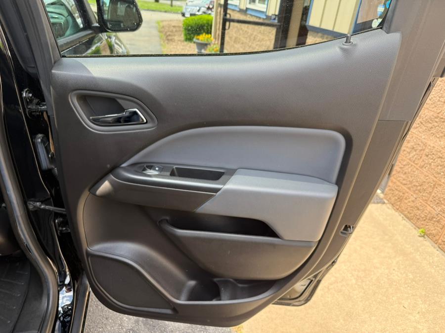 2018 Chevrolet Colorado 4WD Crew Cab 128.3" Z71, available for sale in East Windsor, Connecticut | Century Auto And Truck. East Windsor, Connecticut 2018 Chevrolet Colorado 4WD Crew Cab 128.3" Z71, available for sale in East Windsor, Connecticut | Century Auto And Truck. East Windsor, Connecticut