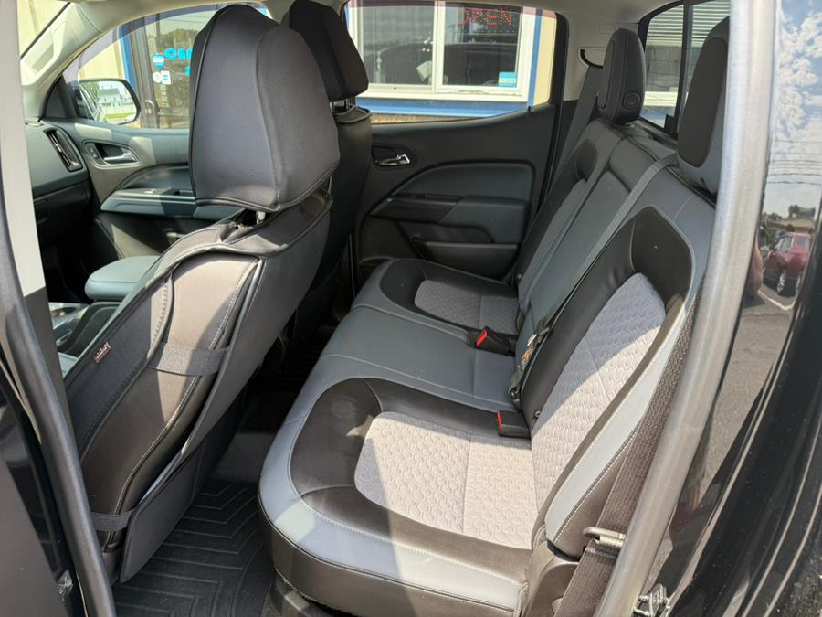 2018 Chevrolet Colorado 4WD Crew Cab 128.3" Z71, available for sale in East Windsor, Connecticut | Century Auto And Truck. East Windsor, Connecticut 2018 Chevrolet Colorado 4WD Crew Cab 128.3" Z71, available for sale in East Windsor, Connecticut | Century Auto And Truck. East Windsor, Connecticut