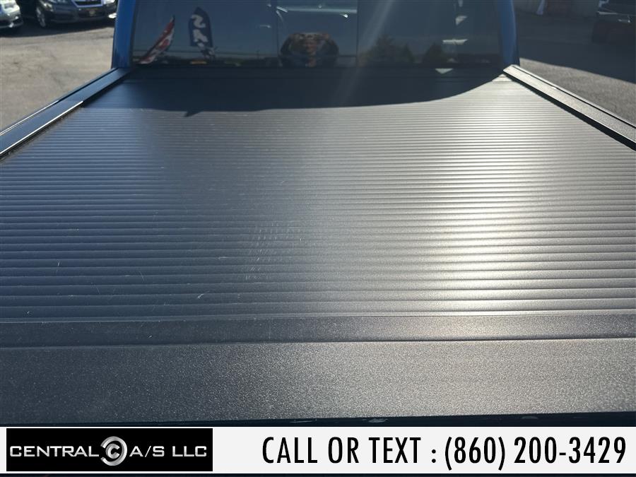 2018 Toyota Tacoma SR5 Double Cab 5'' Bed V6 4x4 AT (Natl), available for sale in East Windsor, Connecticut | Central A/S LLC. East Windsor, Connecticut 2018 Toyota Tacoma SR5 Double Cab 5'' Bed V6 4x4 AT (Natl), available for sale in East Windsor, Connecticut | Central A/S LLC. East Windsor, Connecticut