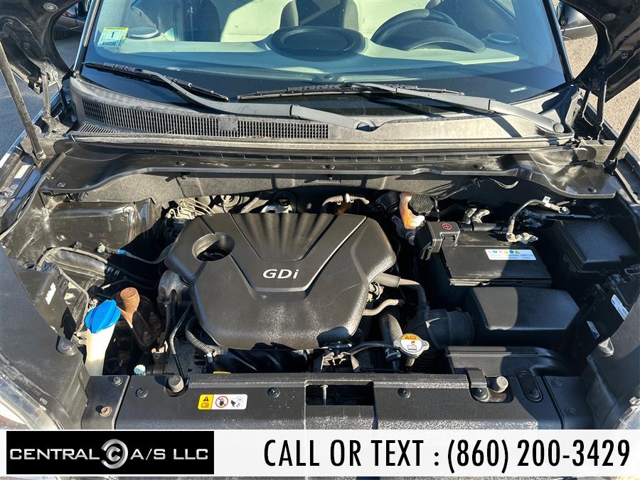 2015 Kia Soul 5dr Wgn Man Base, available for sale in East Windsor, Connecticut | Central A/S LLC. East Windsor, Connecticut 2015 Kia Soul 5dr Wgn Man Base, available for sale in East Windsor, Connecticut | Central A/S LLC. East Windsor, Connecticut
