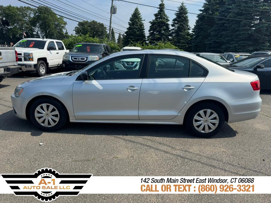 2012 Volkswagen Jetta Sedan 4dr Auto S w/Sunroof, available for sale in East Windsor, Connecticut | A1 Auto Sale LLC. East Windsor, Connecticut 2012 Volkswagen Jetta Sedan 4dr Auto S w/Sunroof, available for sale in East Windsor, Connecticut | A1 Auto Sale LLC. East Windsor, Connecticut